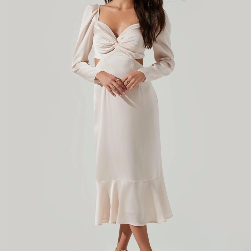 Astr Cream Midi Dress With Twist Front & Puff Sleeves
